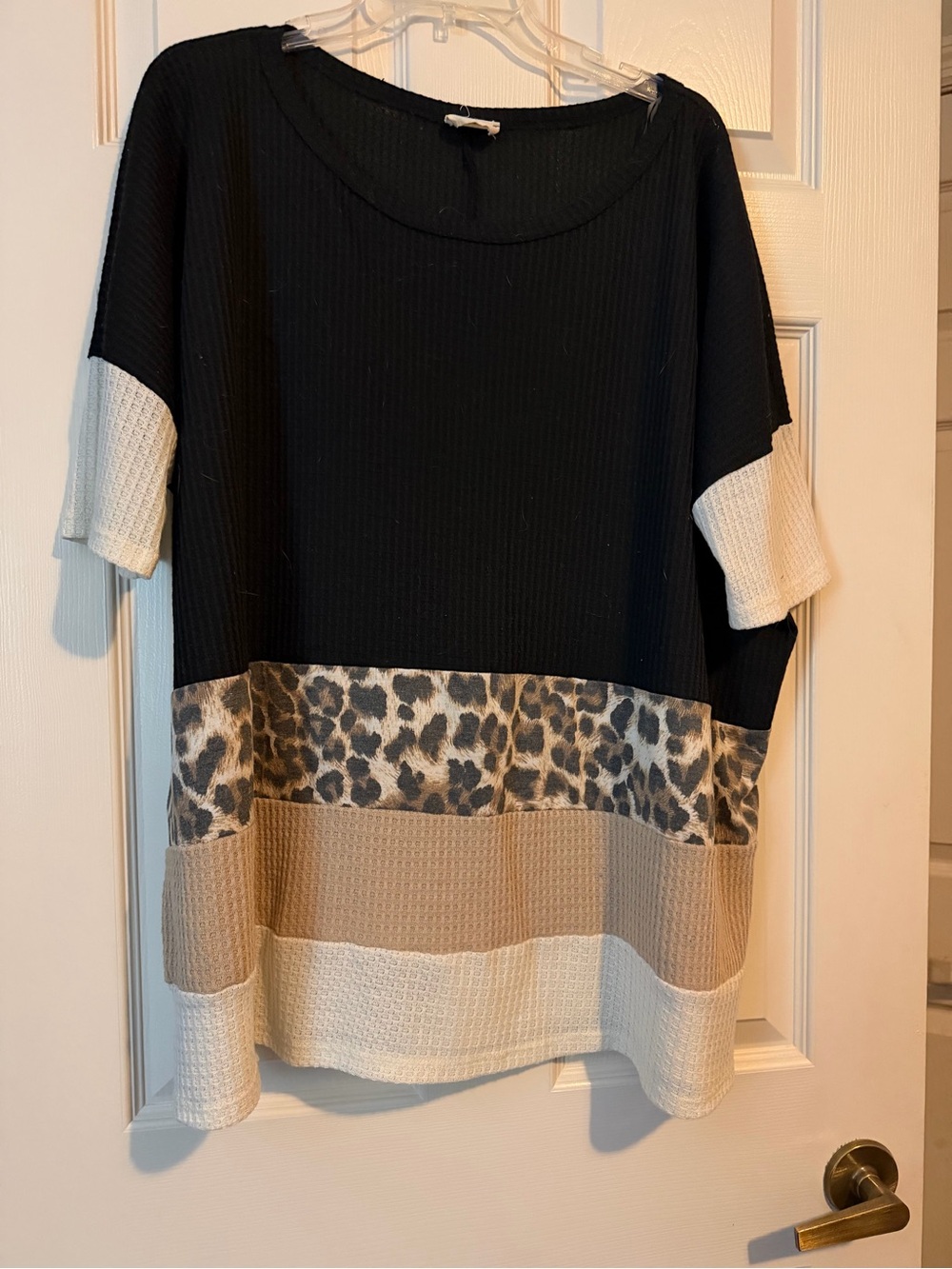 BIBI Leopard Color Block Waffle Knit Tunic Top Size L